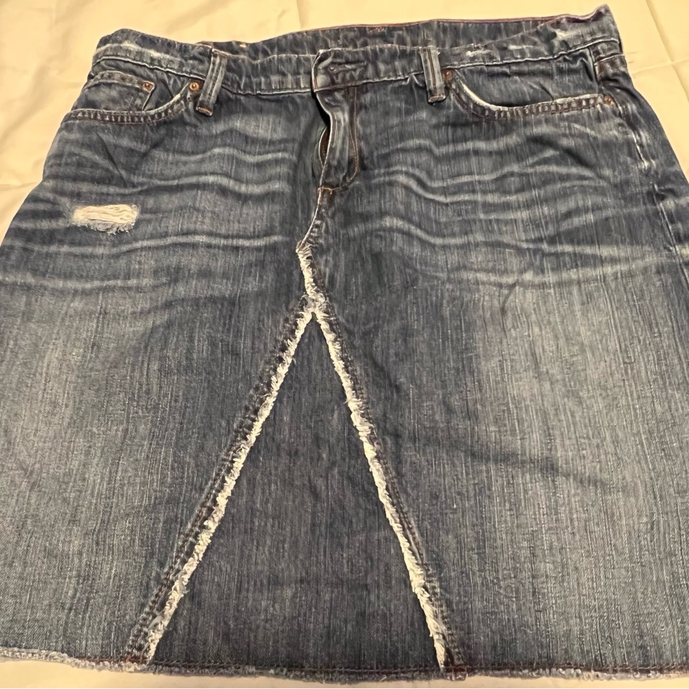 Banana Republic weathered & frayed end raw edge denim skirt